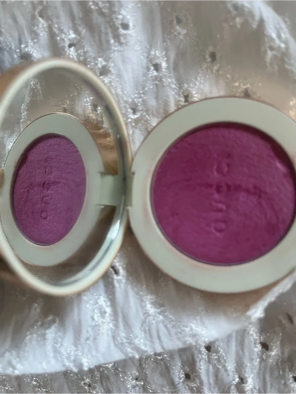 GUCCI glow blush